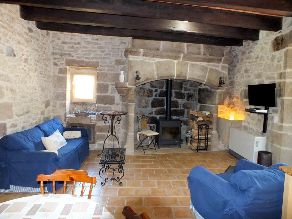 L'Oustal De Peiro Βίλα Le Bourg Εξωτερικό φωτογραφία
